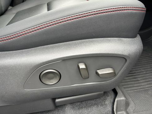 Used 2024 Chevrolet Traverse RS w/ LPO, Floor Liner Package image 55