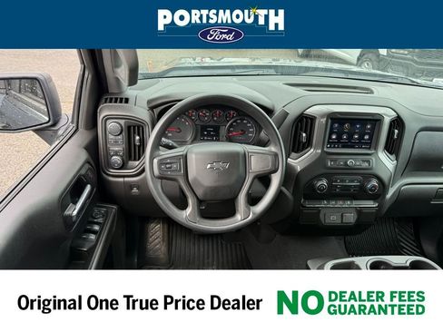 Used 2020 Chevrolet Silverado 1500 Custom Trail Boss w/ Custom Convenience Package image 7