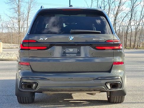 Certified 2024 BMW X7 xDrive40i w/ Executive Package image 8