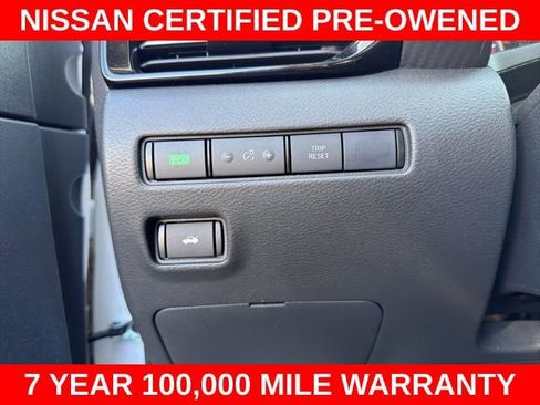 Certified 2023 Nissan Sentra SR w/ Midnight Edition Package FWD image 21