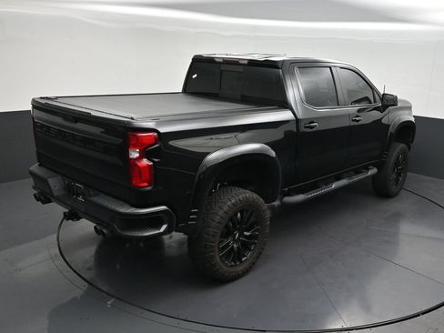 Used 2020 Chevrolet Silverado 1500 LT Trail Boss AWD/4WD image 19