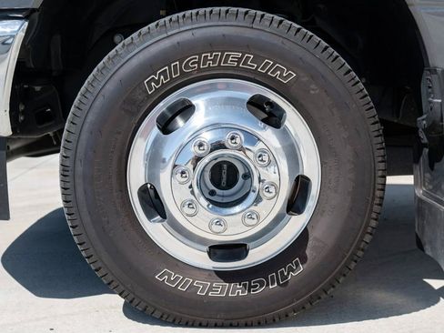 Used 2022 Ford F350 Lariat w/ Lariat Ultimate Package AWD/4WD image 85