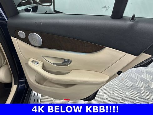 Used 2019 Mercedes-Benz GLC 300 4MATIC Coupe image 17