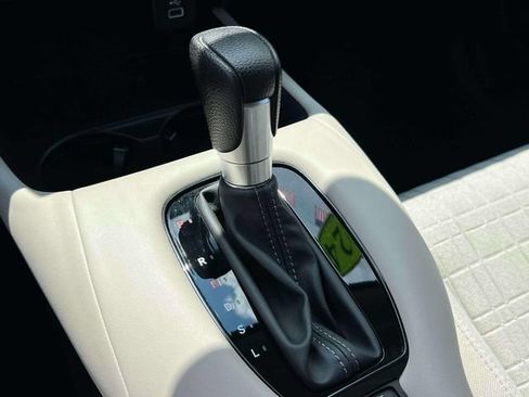 Used 2024 Honda HR-V LX image 29