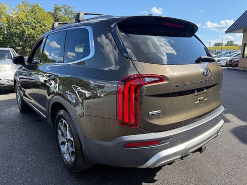 Used 2020 Kia Telluride EX AWD/4WD image 7