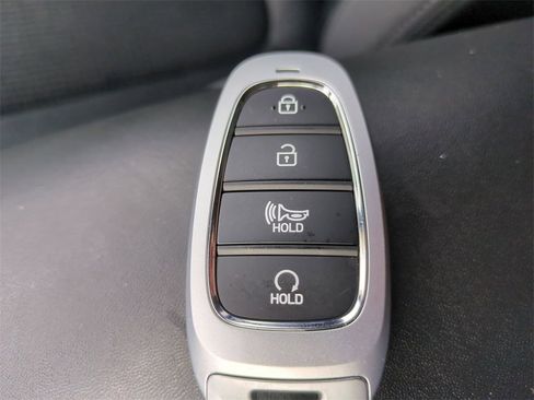 Used 2022 Hyundai Santa Fe SEL w/ Cargo Package image 36