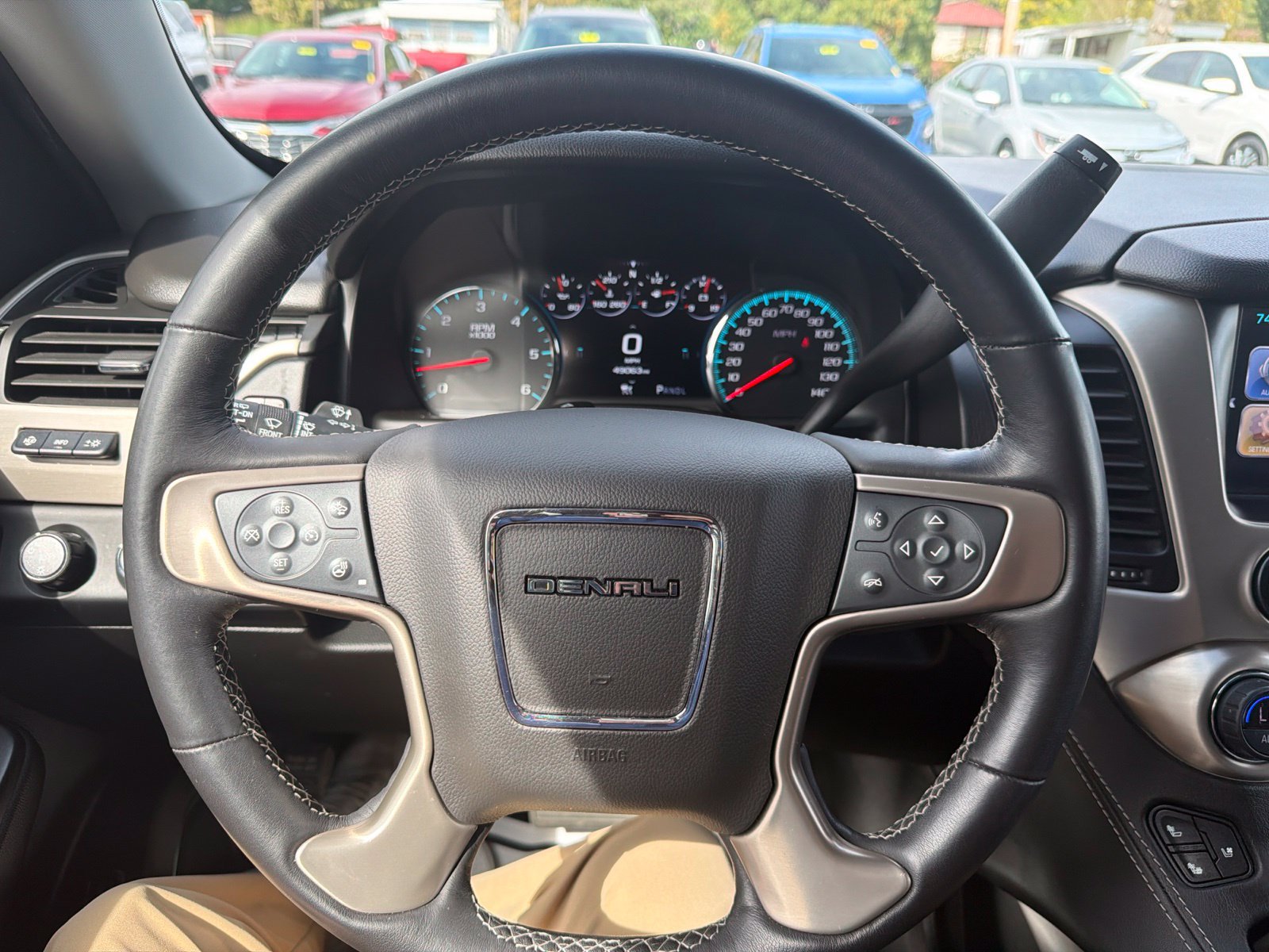 Used 2019 GMC Yukon Denali w/ Denali Ultimate Package AWD/4WD image 13