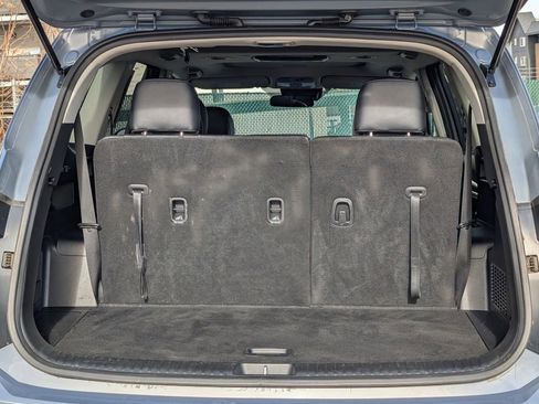 Certified 2024 Kia Telluride S w/ S Sunroof Package image 19