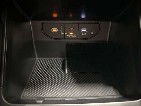 New 2025 Kia Sorento S image 23