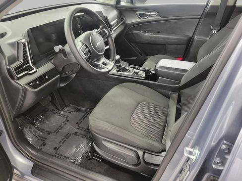 Used 2025 Kia Sportage LX AWD/4WD image 10