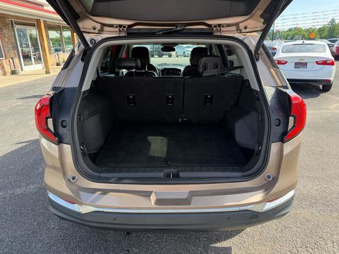 Used 2018 GMC Terrain SLT w/ Preferred Package FWD image 6