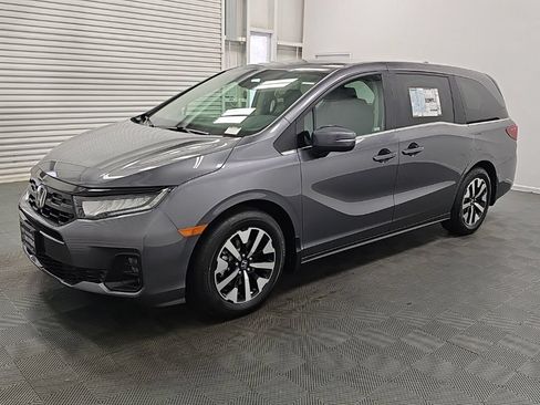New 2026 Honda Odyssey EX-L image 4