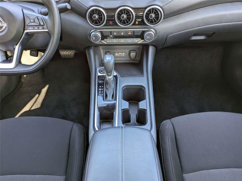 Used 2025 Nissan Sentra SV FWD image 20