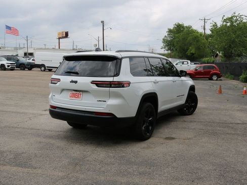 Used 2023 Jeep Grand Cherokee L Limited w/ Black Appearance Package image 5