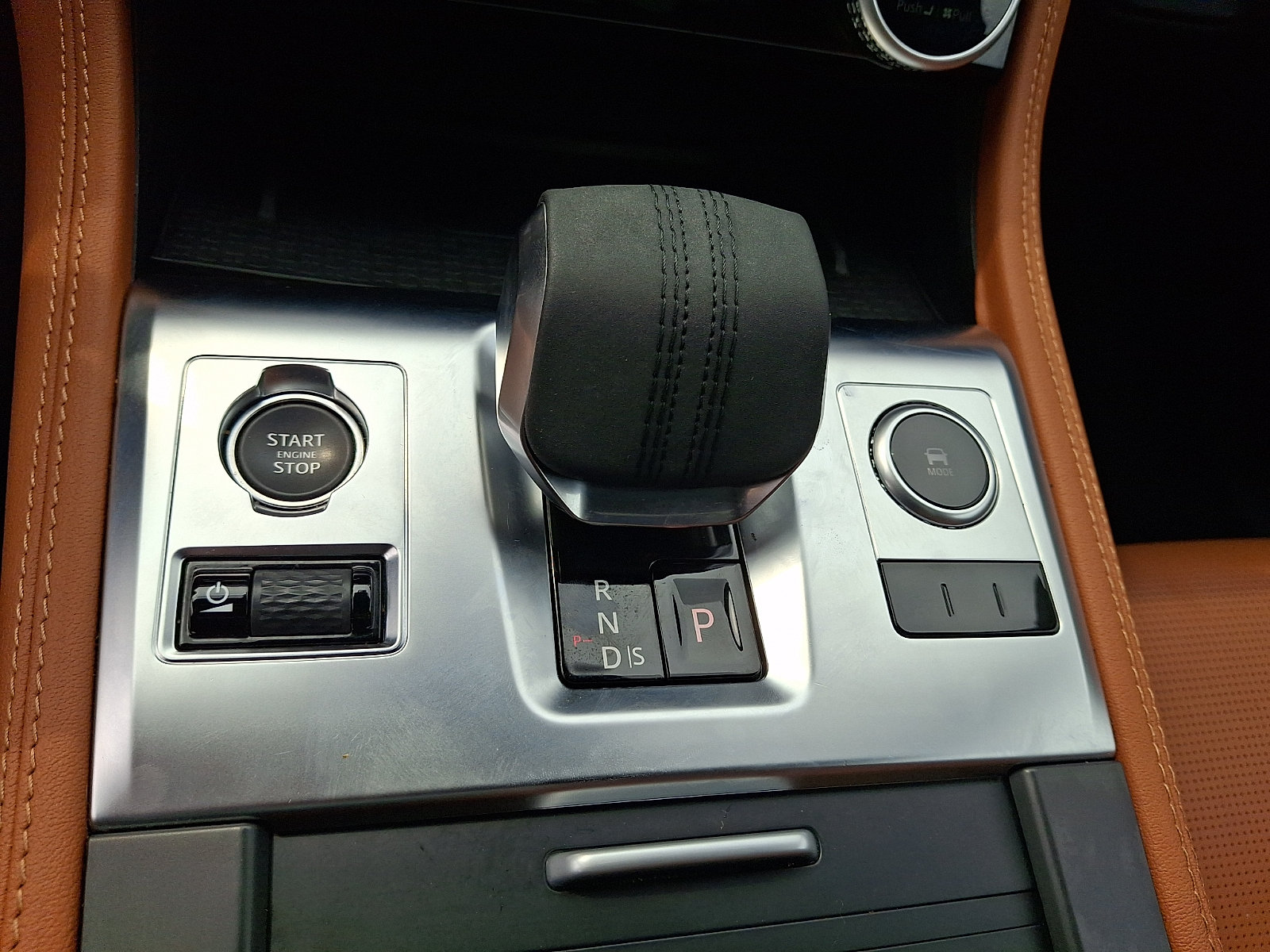 Used 2026 Jaguar F-PACE R-Dynamic S AWD/4WD image 15