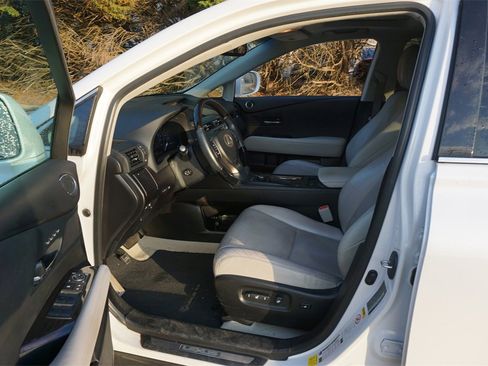 Used 2015 Lexus RX 350 FWD image 2