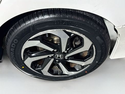 Used 2016 Honda Accord EX-L image 27