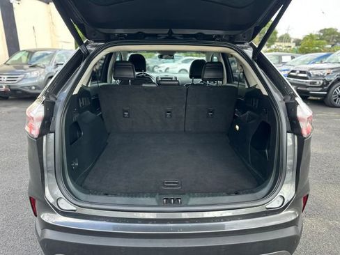 Used 2019 Ford Edge SEL w/ Equipment Group 201A image 36