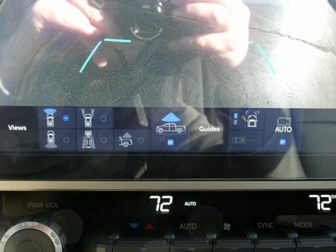 Used 2025 Toyota Tundra Limited image 32