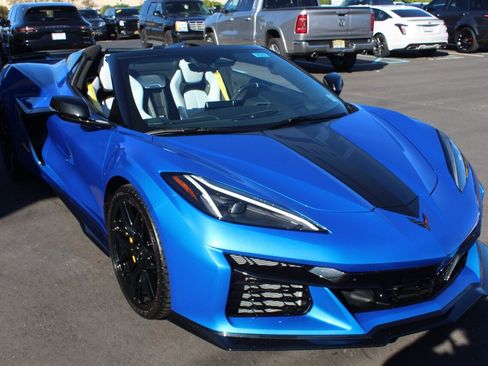 Used 2024 Chevrolet Corvette Z06 image 8