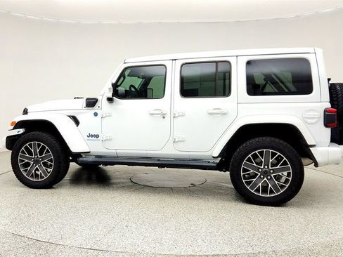 Used 2024 Jeep Wrangler High Altitude AWD/4WD image 8