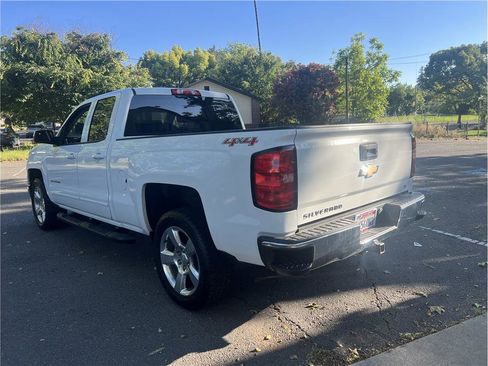 Used 2015 Chevrolet Silverado 1500 LT w/ LT Convenience Package AWD/4WD image 5