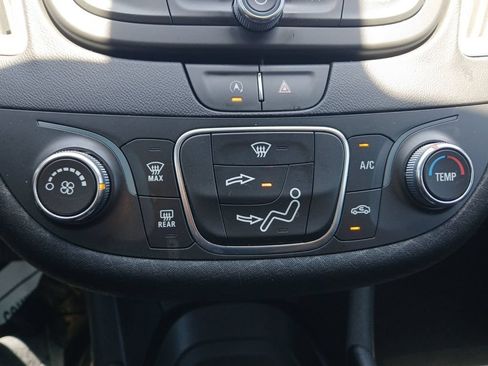 Used 2022 Chevrolet Malibu LS w/ LPO, Convenience Package 1 FWD image 20