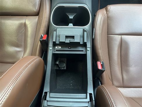 Used 2022 Subaru Outback Touring XT image 41