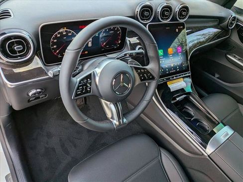 New 2026 Mercedes-Benz GLC 300 image 3