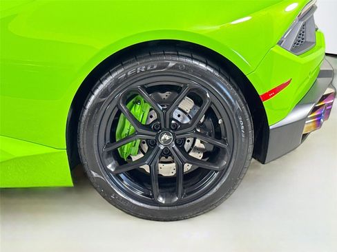 Used 2018 Lamborghini Huracan LP 580-2 image 37