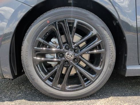 New 2026 Toyota Camry SE FWD image 10
