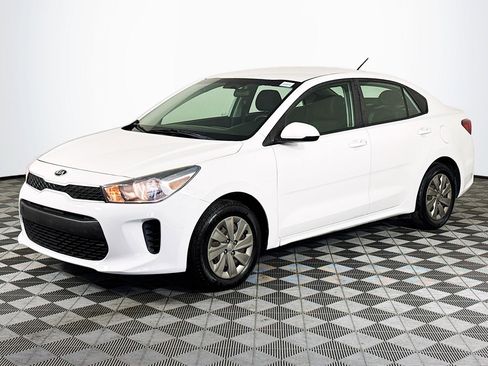 Used 2019 Kia Rio S image 4