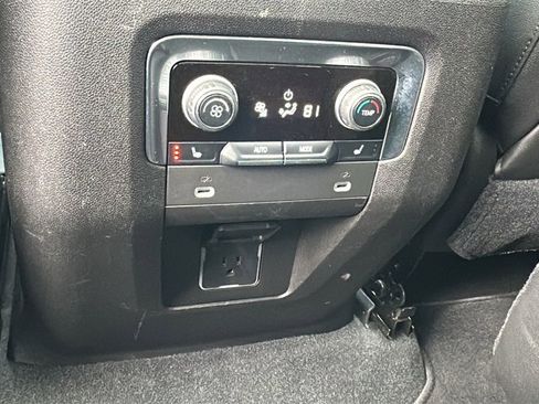 Used 2021 Chevrolet Tahoe RST w/ Luxury Package image 27