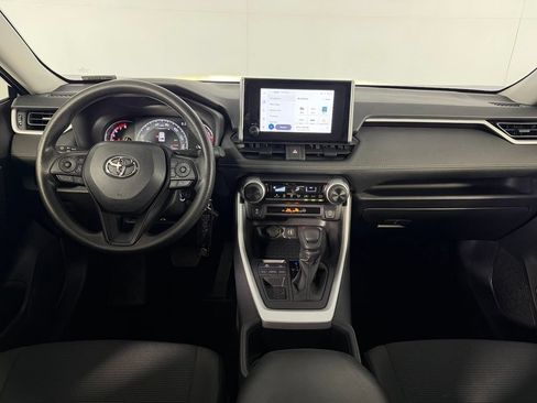 Used 2025 Toyota RAV4 LE FWD image 14