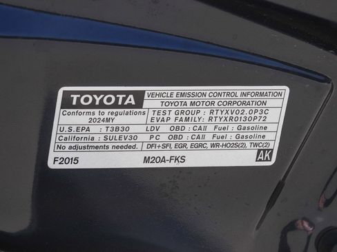 Certified 2024 Toyota Corolla LE FWD image 27