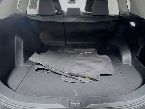Used 2024 Toyota RAV4 XLE image 34