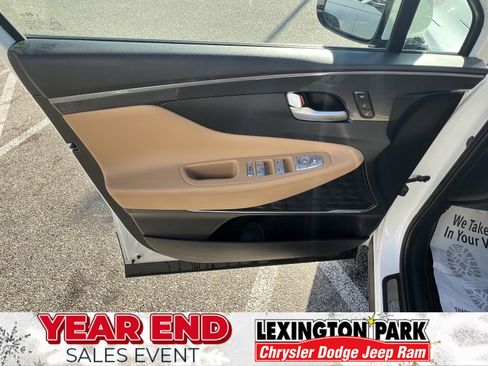 Used 2021 Hyundai Santa Fe Calligraphy w/ Cargo Package image 15