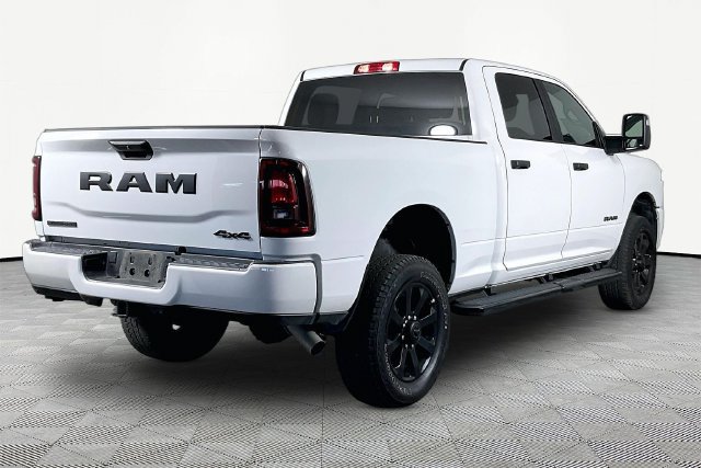 Used 2026 RAM 2500 Big Horn AWD/4WD image 6