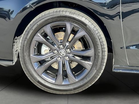 Used 2025 Toyota Sienna XSE image 25