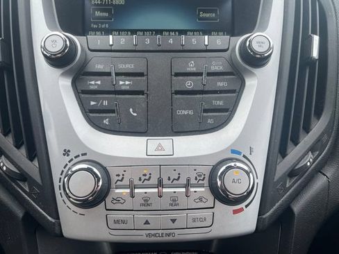 Used 2016 Chevrolet Equinox LS AWD/4WD image 17