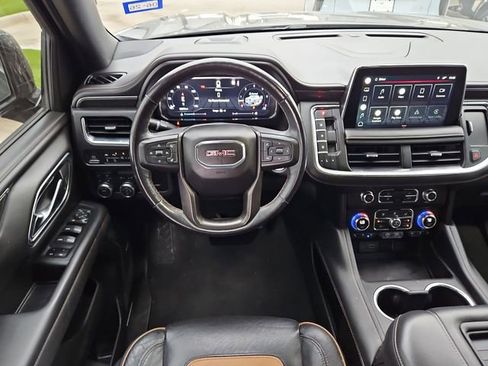 Used 2022 GMC Yukon AT4 image 11