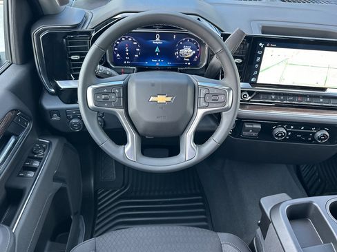 New 2026 Chevrolet Silverado 2500 LT image 14