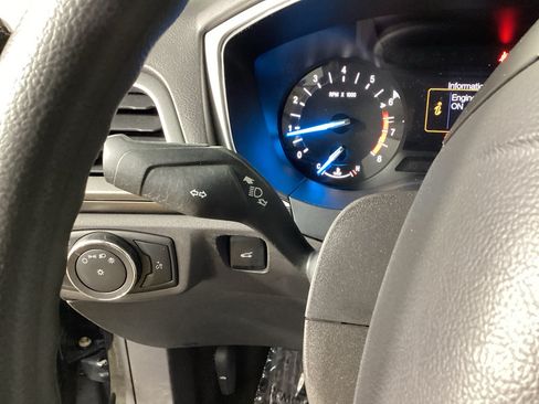 Used 2014 Ford Fusion SE FWD image 20