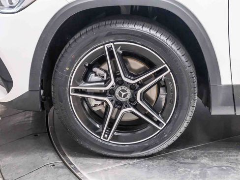 Certified 2022 Mercedes-Benz GLA 250 image 10