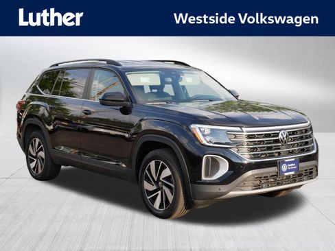 Certified 2026 Volkswagen Atlas SE AWD/4WD image 1