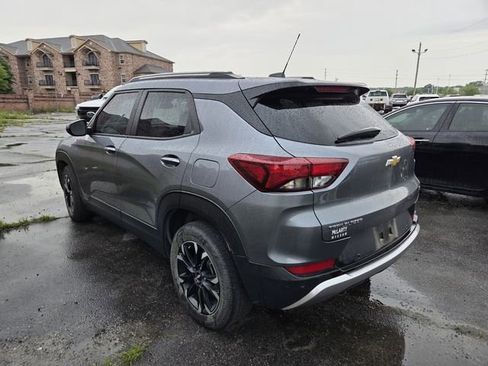 Used 2021 Chevrolet TrailBlazer LT w/ Convenience Package image 5