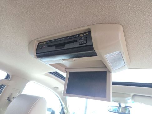 Used 2011 Toyota Sequoia Limited image 32