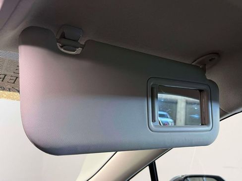 Used 2025 Toyota Corolla LE FWD image 32