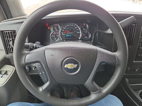 Used 2019 Chevrolet Express 3500 w/ Driver Convenience Package RWD image 11