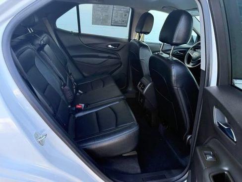 Certified 2023 Chevrolet Equinox LT FWD image 11